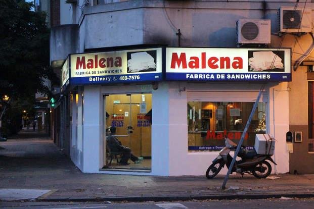 “Todos al piso”, el grito que metió miedo en un comercio de 12 y 44