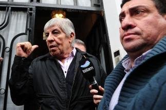 Las centrales sindicales definen si van al paro por los despidos