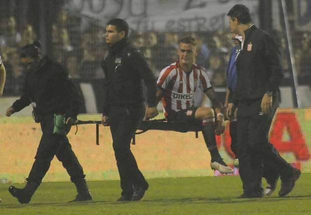 González Pirez será baja