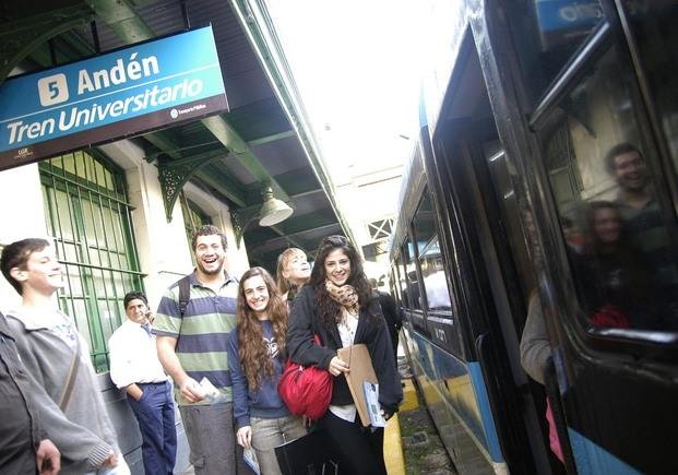 Cumple tres años el Tren Universitario