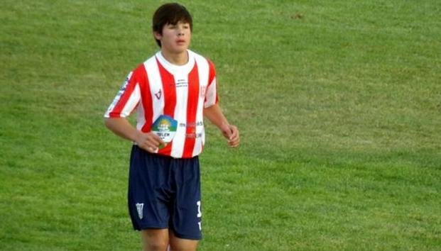 Fútbol: debutó en Primera con tan solo 13 años