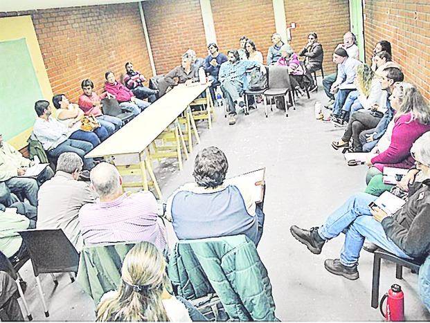 El reclamo salarial paraliza otra vez a la Universidad
