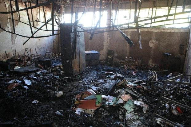 La escuela arrasada por el fuego