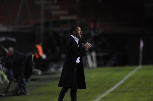 “No nos despedimos, sigo pensando en el primer puesto”