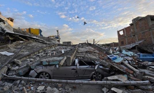 Ecuador: siguen buscando a los 10 argentinos desaparecidos