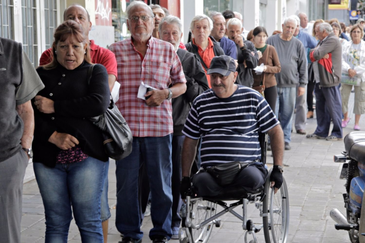 IOMA "pidió disculpas" y sostuvo que la convocatoria "superó las expectativas"