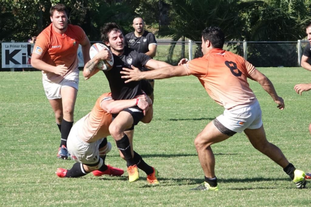 Universitario no pudo de local ante San Martín