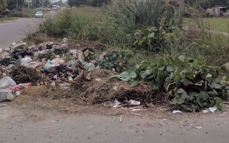 Denuncian basural en esquina de 149 y 68