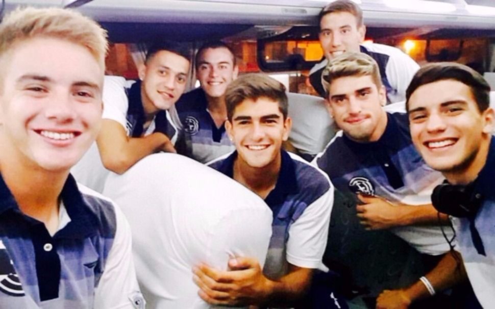 Gimnasia dio el golpe en el final y desató el festejó