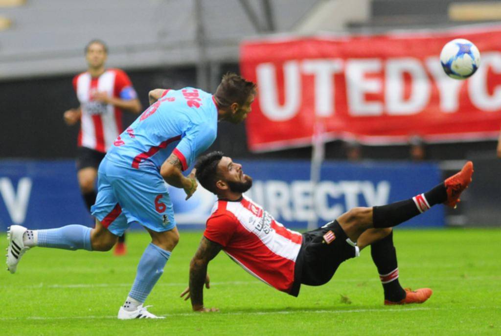 Estudiantes es un fiel reflejo del devaluado torneo de 30