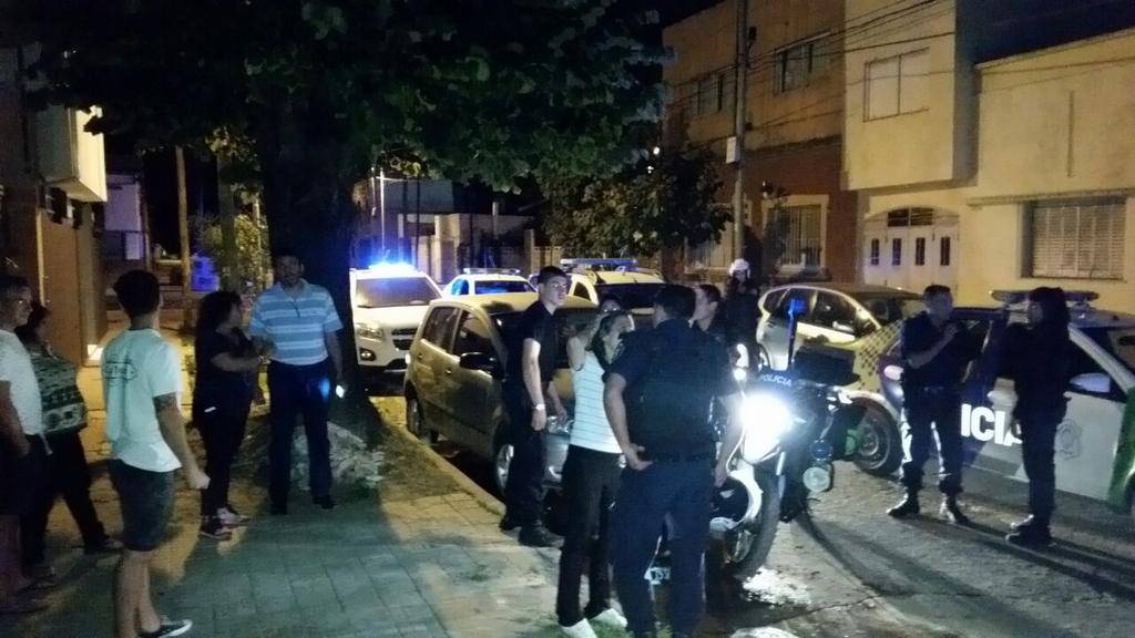 Acorralaron a un ladrón con las “chicharras” vecinales en Tolosa