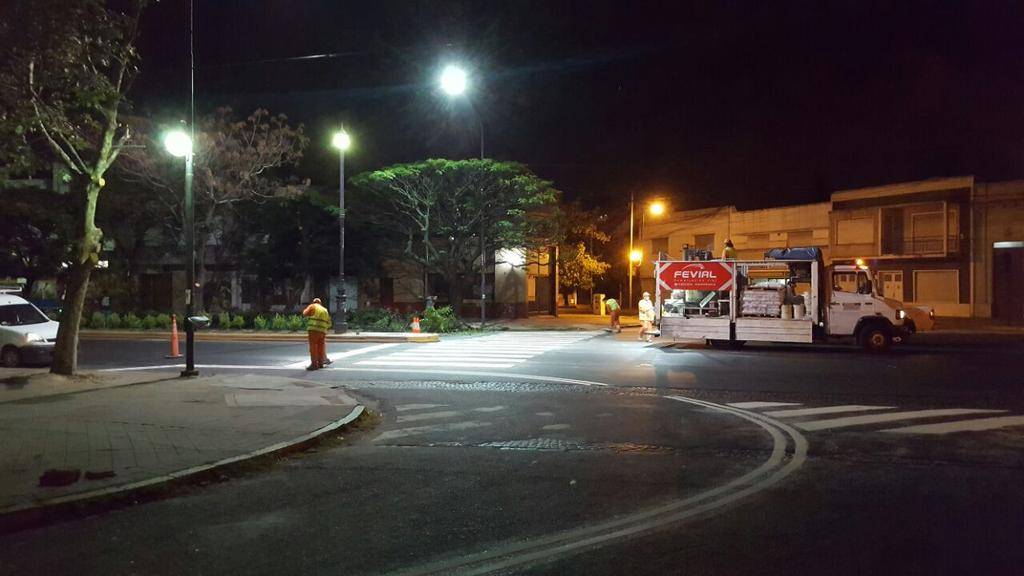 Polémica por las podas nocturnas y fuera de época