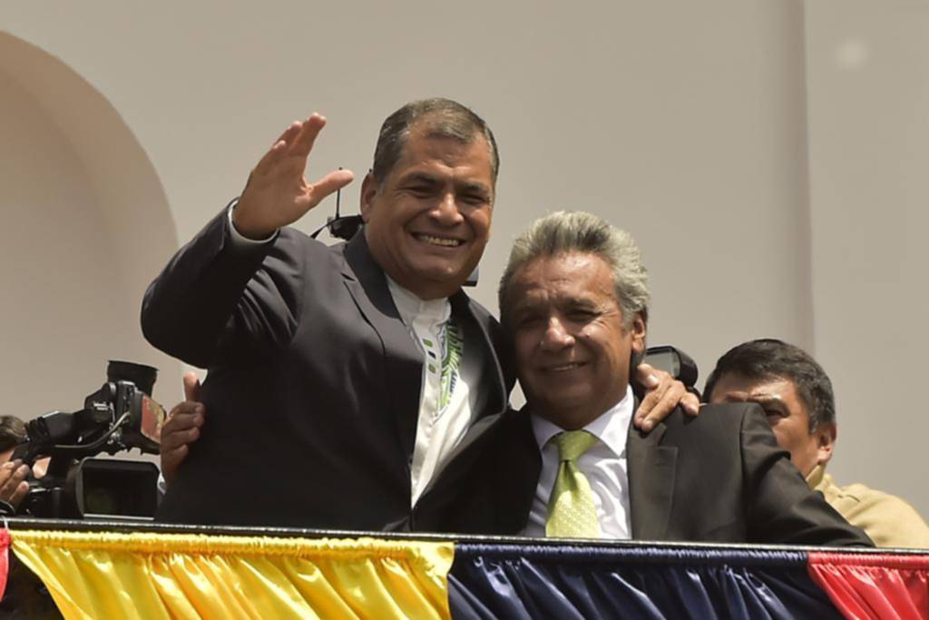 El “delfín” de Correa celebra en Ecuador mientras hablan de fraude
