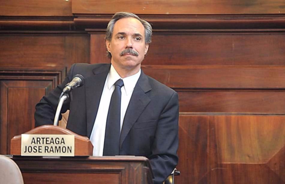 Arteaga: "El discurso de Garro fue un reconto de su primer año"
