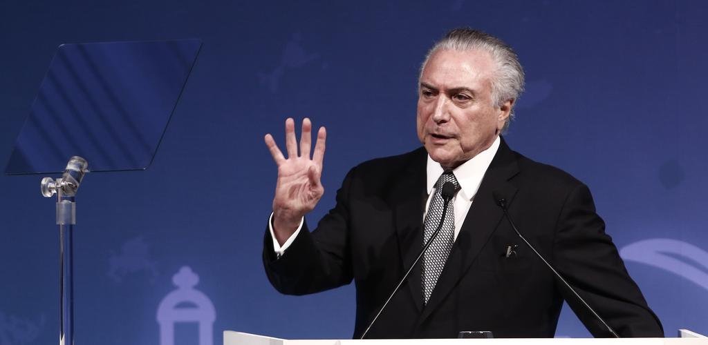 Suspenden en Brasil el juicio que podría destituir a Temer
