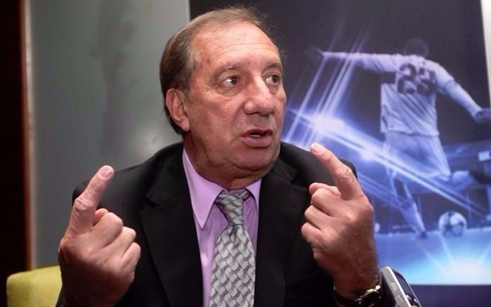 Bilardo tiene a su candidato para la Selección si se va Bauza: él