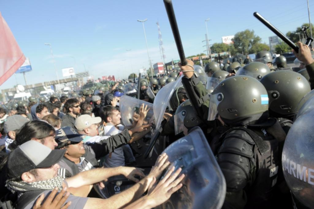 Piquetes, el lado violento de la protesta