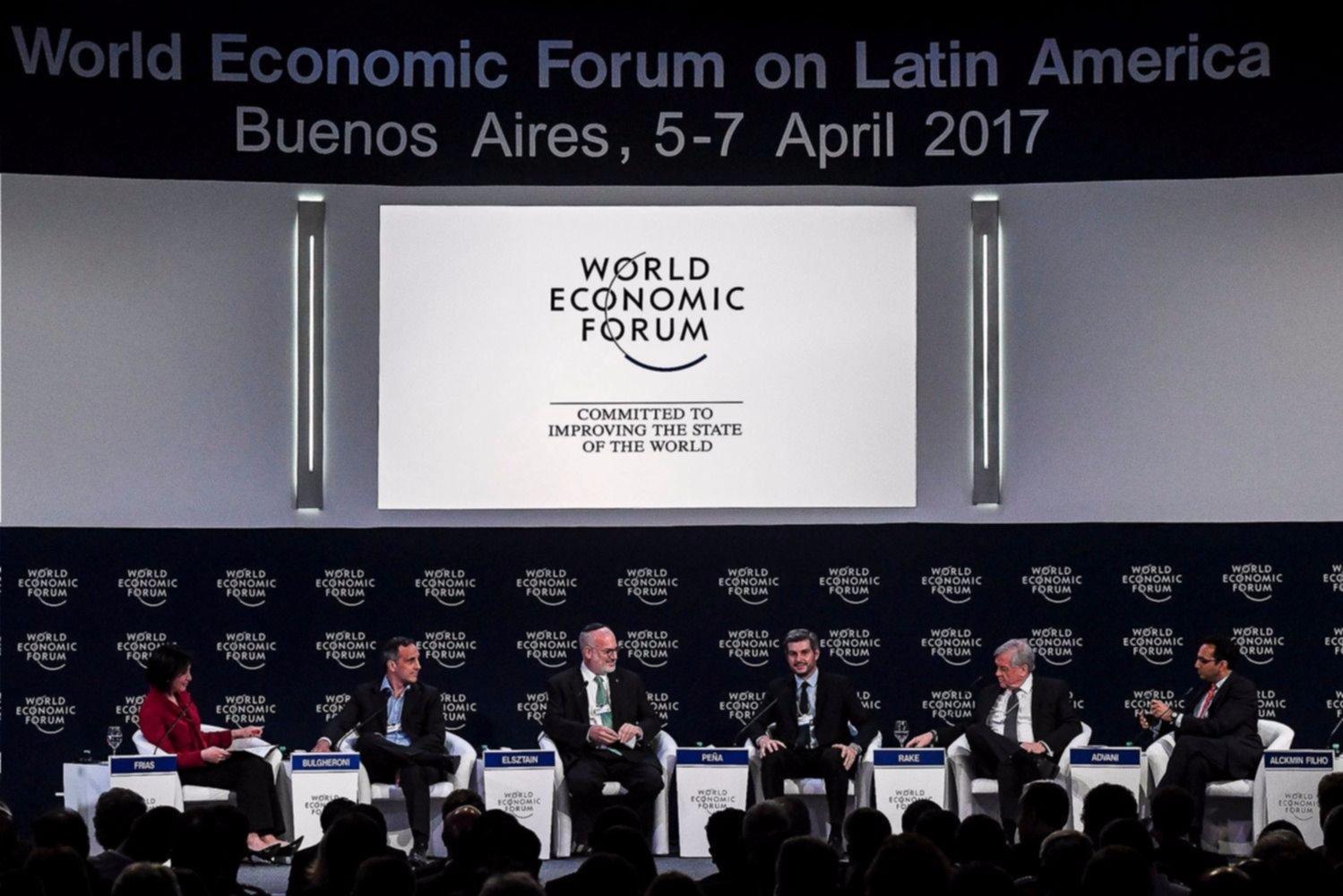 Para el FMI "hay indicios" de que en Argentina "las reformas están siendo eficaces" 