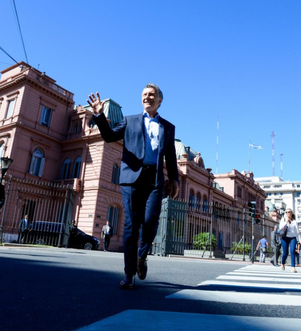 El Presidente relativizó el paro y relanzó créditos hipotecarios