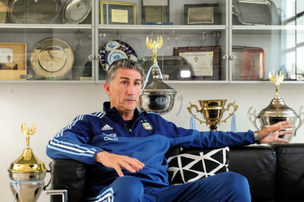 Bauza y su situación en la Selección: una novela que aburre