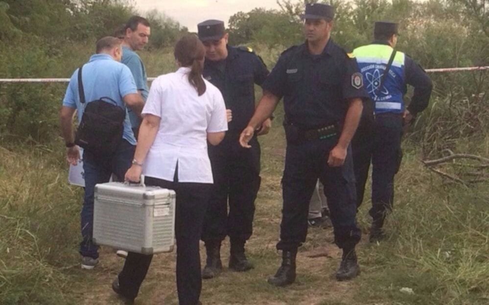 El cuerpo de Micaela fue hallado "desnudo bajo un árbol"