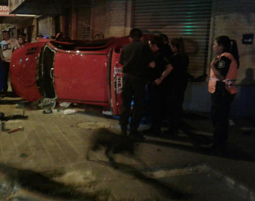 Dos personas heridas y un gran susto en Berisso