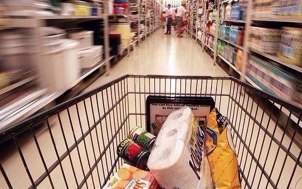 Las ventas minoristas cayeron 4,4% en marzo