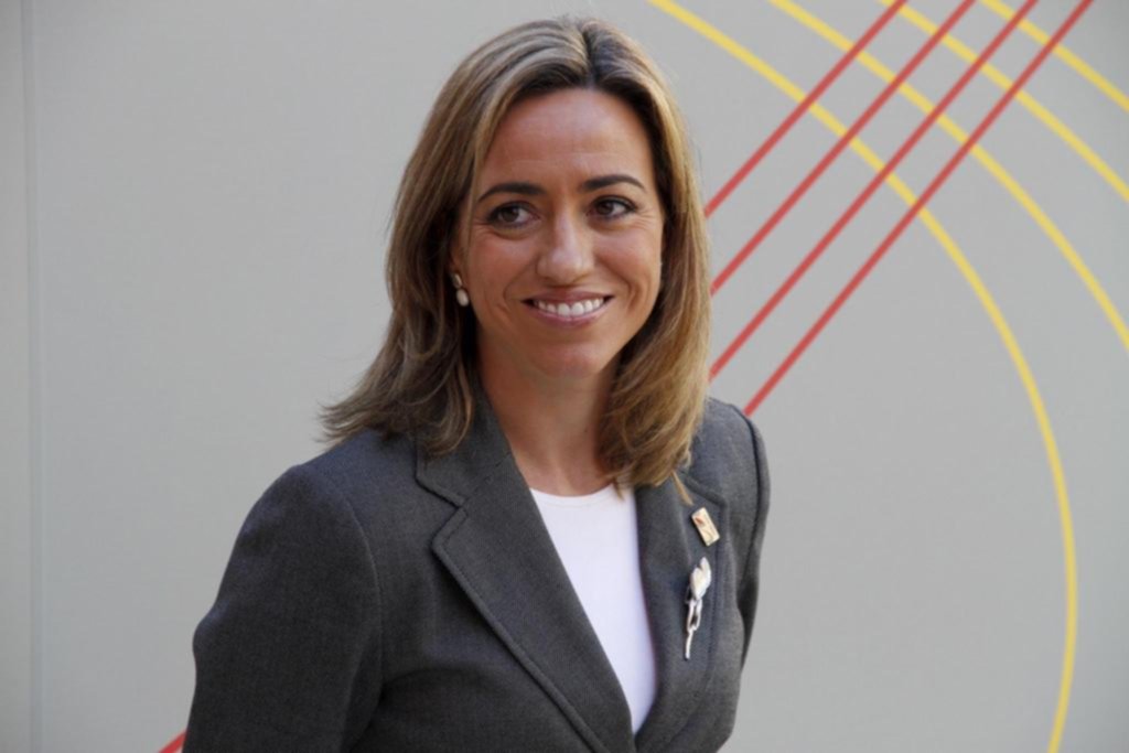 A los 46 años, murió Carme Chacón, la primera ministra de Defensa de España