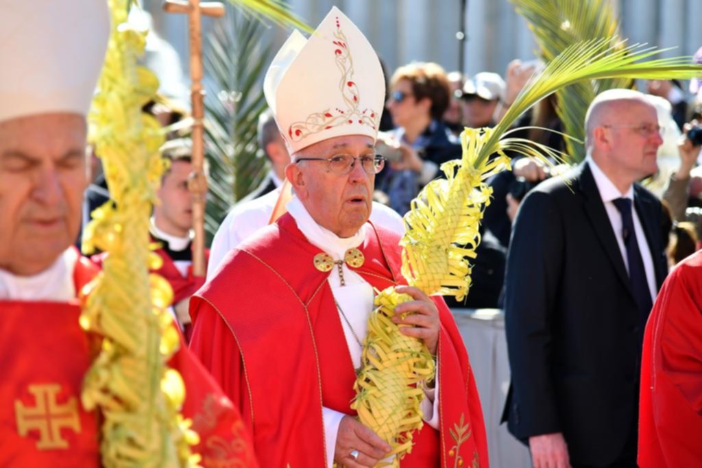 En el Domingo de Ramos, el Papa condenó el baño de sangre