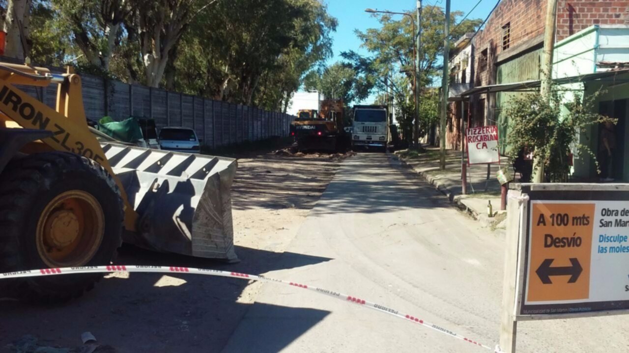 Katopodis recorrió nuevas obras de pavimentación en Villa Zapiola