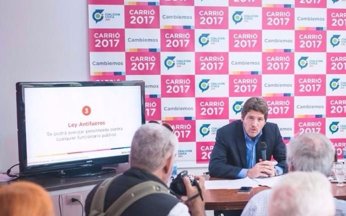 Piden juicio por jurados para los casos de corrupción