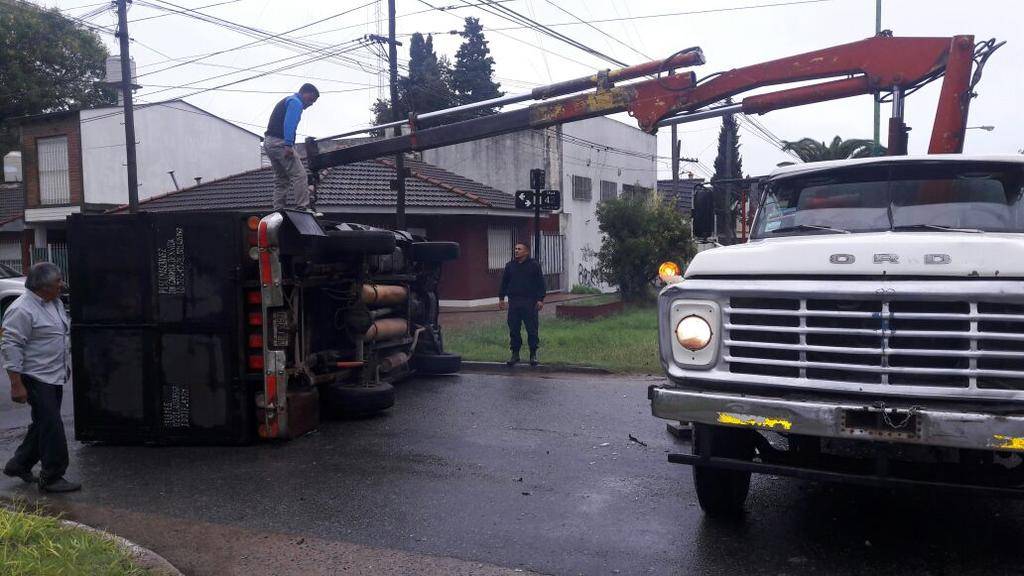 Más lluvia, choques y heridos