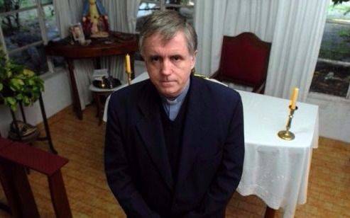 Le redujeron la pena al cura Grassi por el beneficio del 2X1