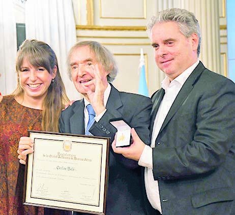Carlitos Balá, Ciudadano Ilustre porteño