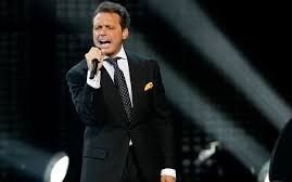  No tan "incondicional": demandan a Luis Miguel por 1 millón de dólares
