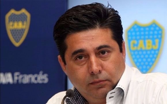 Angelici le confirmó a presidente de Sevilla que Sampoli es candidato