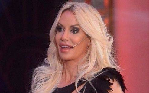 Vuelven los rumores de separación entre Luli Salazar y Redrado