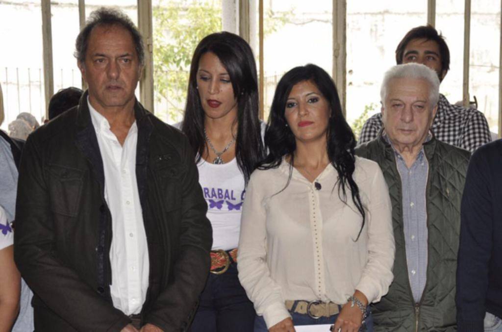 La visita de Scioli desnudó las divisiones dentro del PJ local