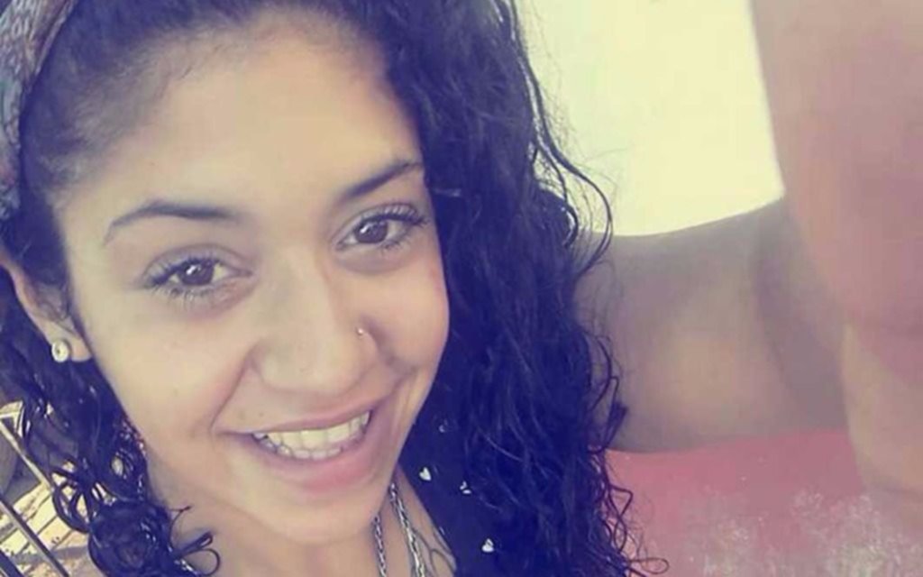 Habló el papá de Araceli Fulles, la joven que lleva dos semanas desaparecida