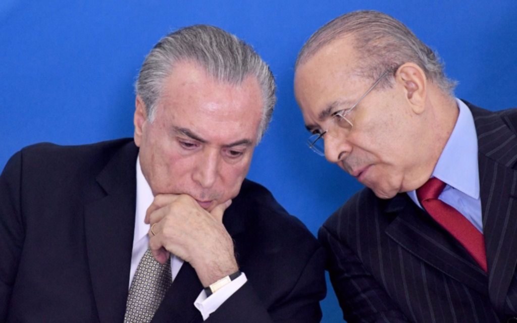 Temer dijo que no desplazará a funcionarios por denuncias de corrupción