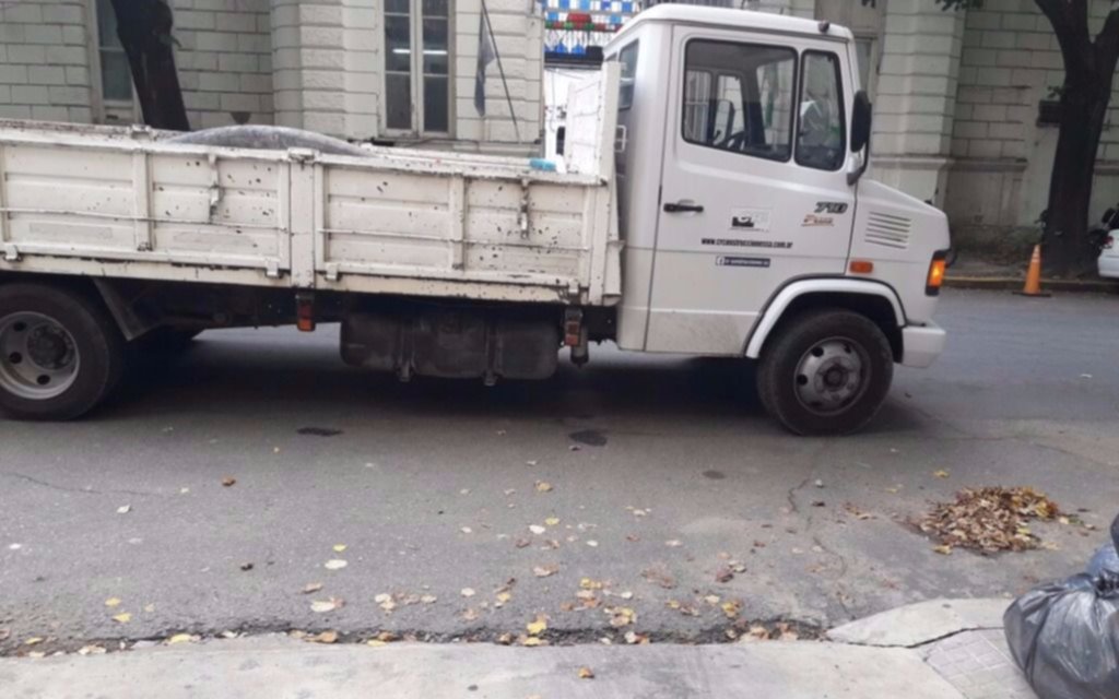 Un camión varado causó descontrol vial en 3, 51 y 53