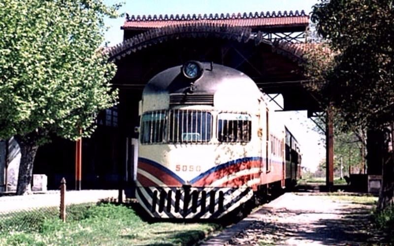 Impulsan reactivación de trenes de pasajeros entre La Plata y Río Santiago 