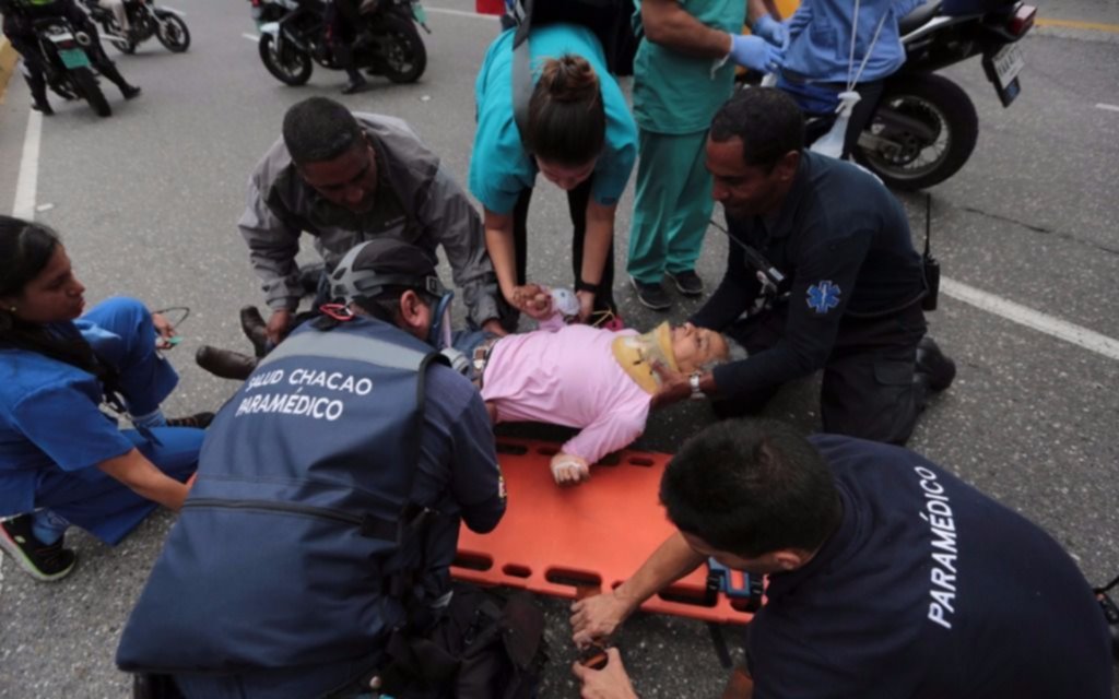 Confirman once muertes en Caracas durante protestas y saqueos   