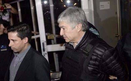 Lázaro Báez espera traslado a  Santa Cruz "con el menor show posible"
