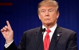 Trump cae en las encuestas tras  sus primeros 100 días de gobierno