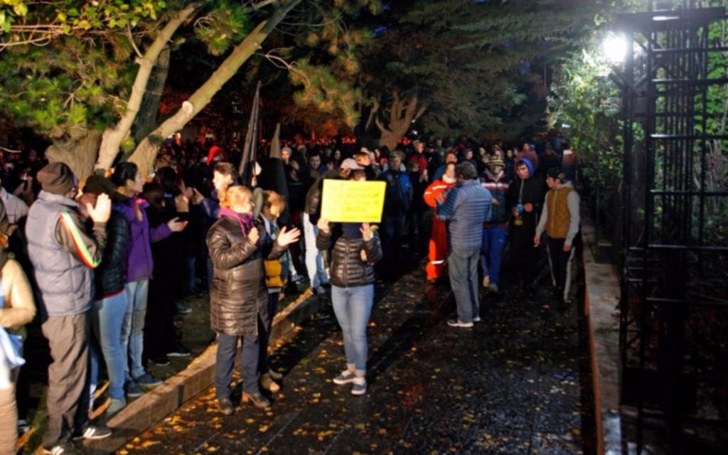 Crisis en Santa Cruz: "hace más de 25 años la provincia es gobernada por los Kirchner o socios políticos"