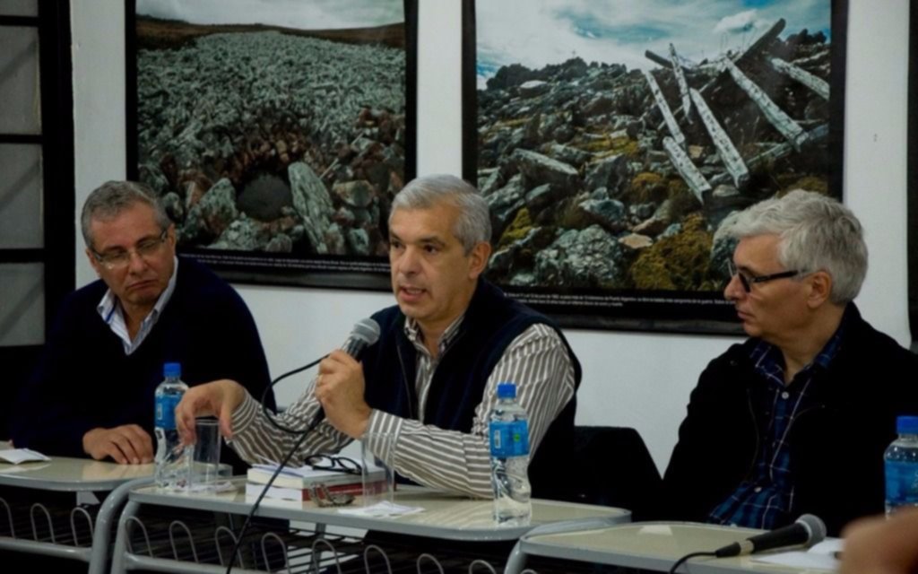 Domínguez: "el gobierno de cambiemos ha puesto a la argentina al servicio de sus negocios"