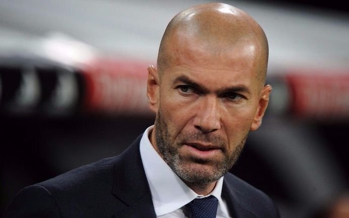 La prensa de Madrid ahora apunta con dureza contra Zinedine Zidane