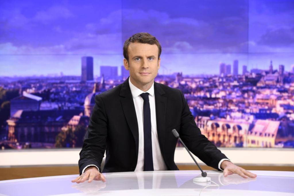 Macron y Le Pen retoman en Francia la campaña para la segunda vuelta