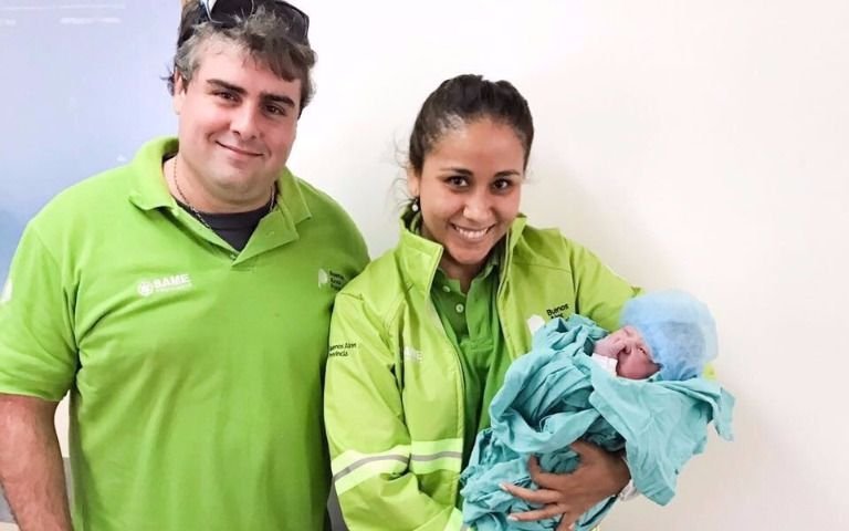 Primer nacimiento en una ambulancia del SAME La Plata